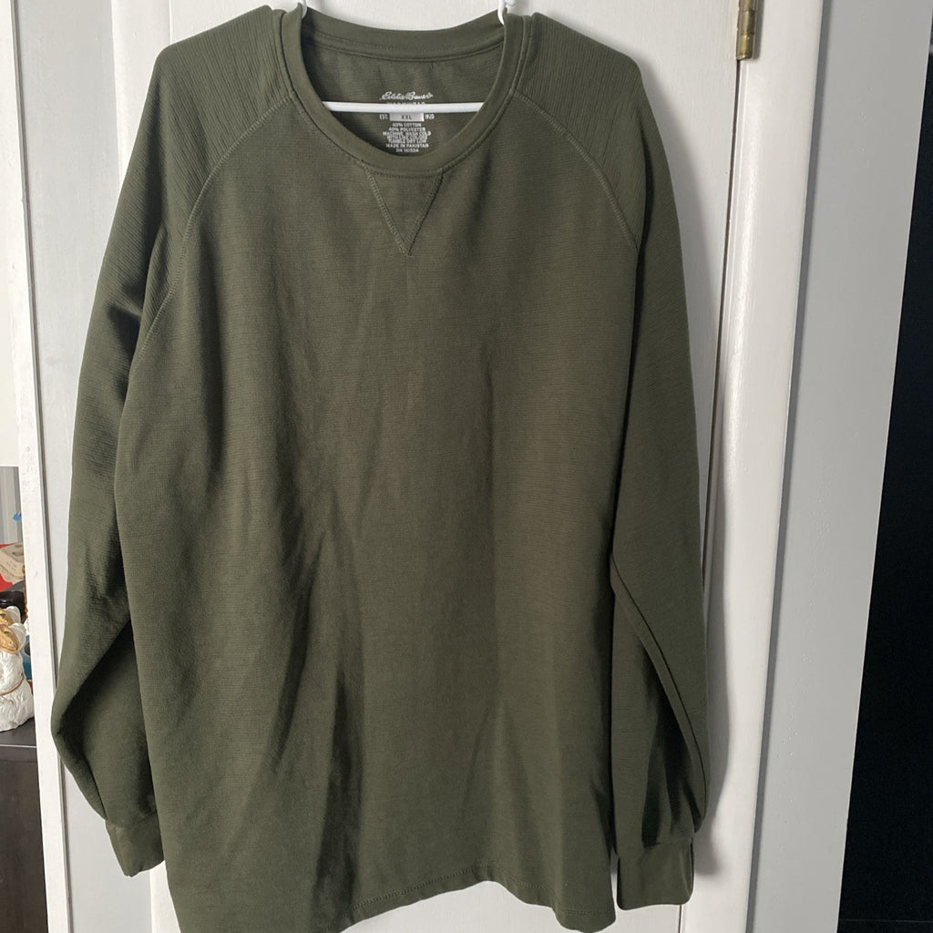 Eddie Bauer workwear double XL green pullover long sleeve. E-005