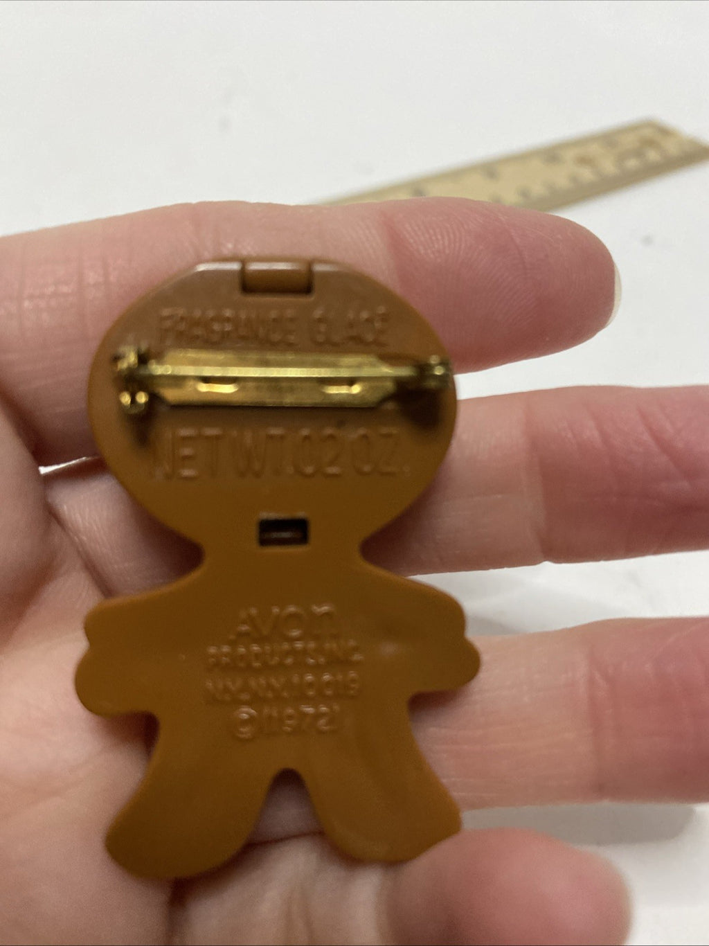 VTG 1972 Unused Avon Fragrance Glace Pin Pal  Gingerbread Man White Frosting