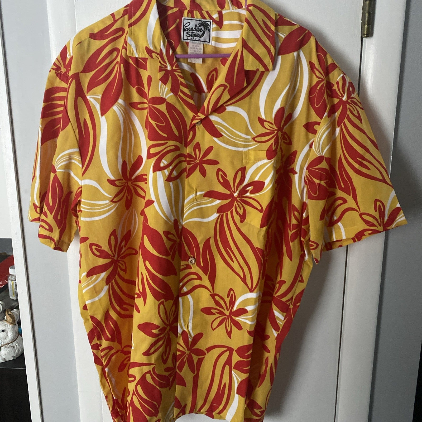 Paradise Style Hawaii Men's Shirt Sz XL yellow, red, white, tropical flower