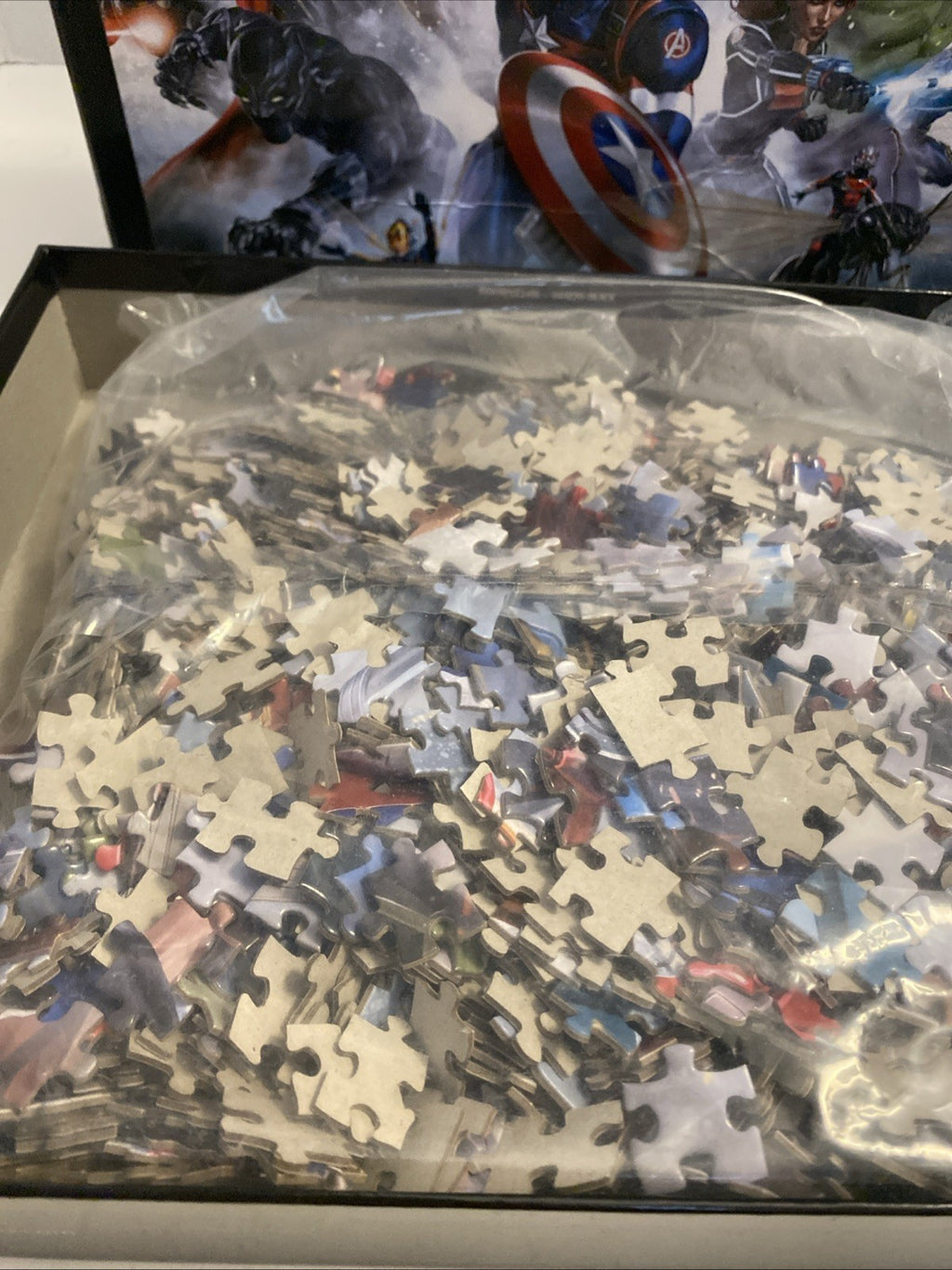 Marvel Comics Captain America Hulk Avengers 1500 pc Puzzle Sealed Buffalo