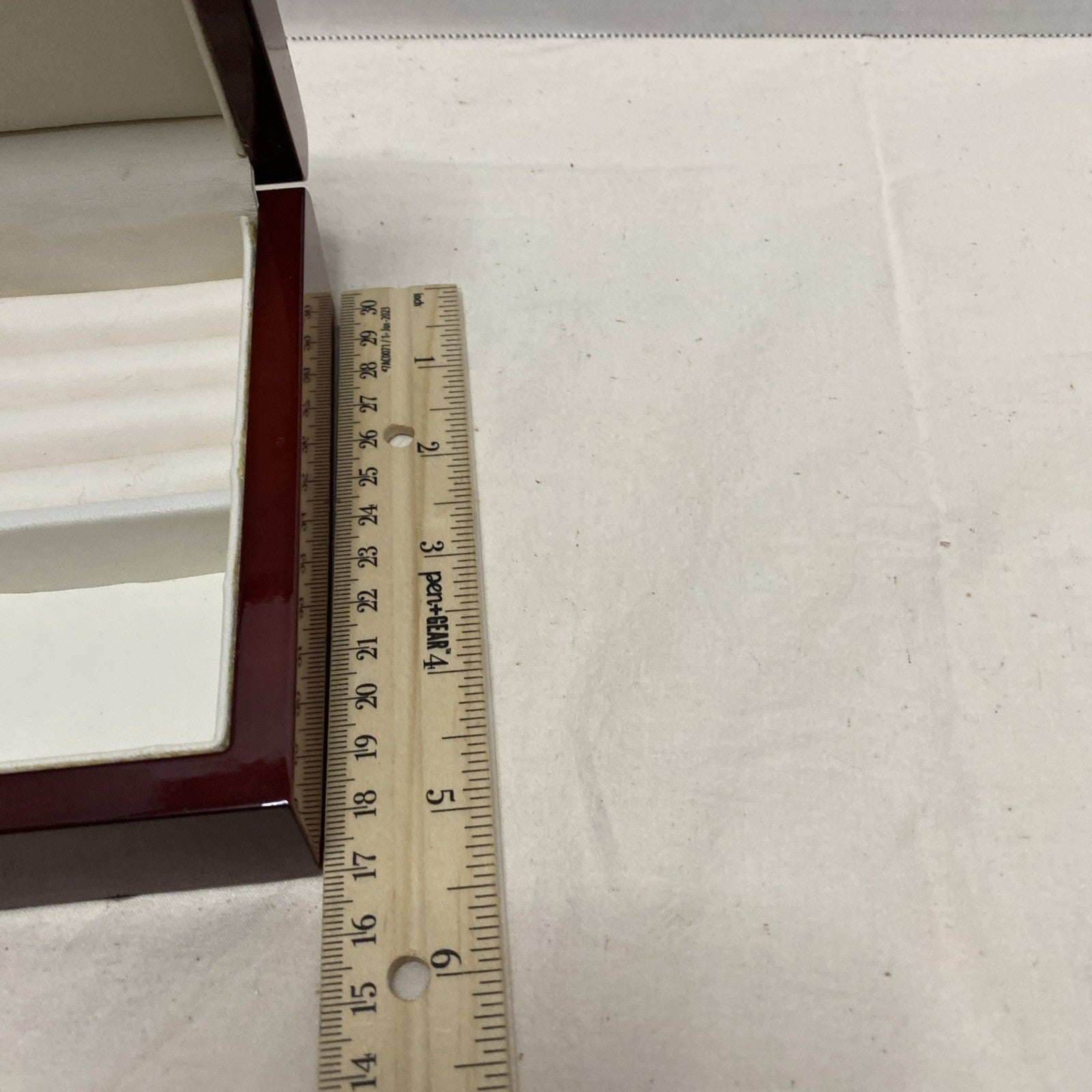 Rosewood Jewelry Box Made By Noble 6x5x2-3/4"
