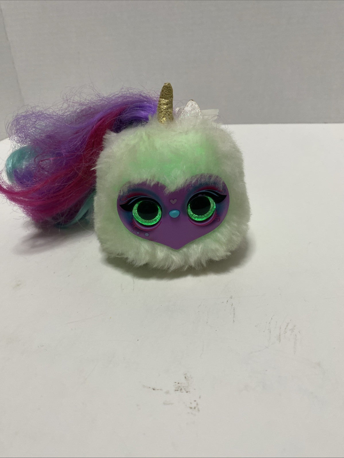 2019 Pomsies Lumies Pixie Pop Rainbow Charged Interactive Toy Pet