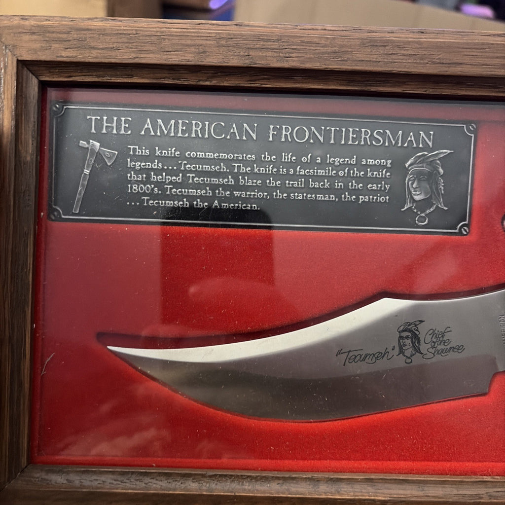 US 1973-75 ALCAS Limited Edition AMERICAN FRONTIERSMAN Fighting Knife & Box