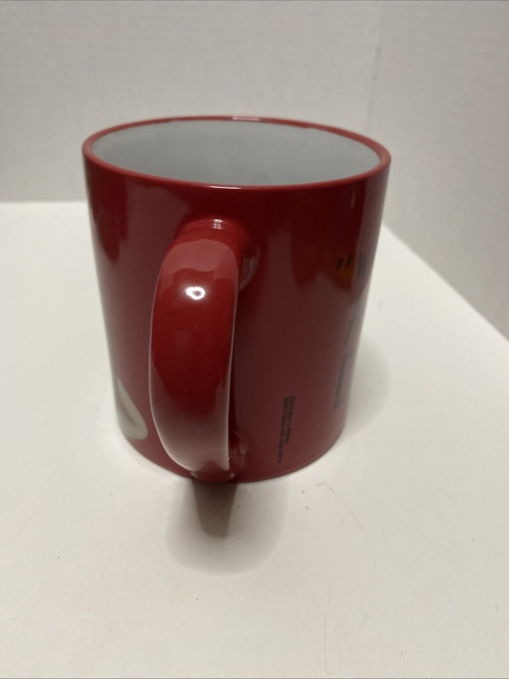 2021 M&M's Red Face Ceramic Large 16oz Coffee Mug Cup “Red Looks Good On Me”