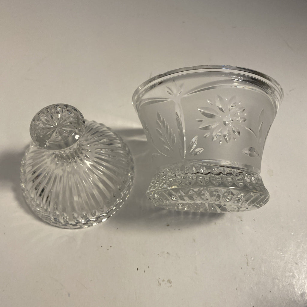 Margret By Lausitzer Clear/Frosted Lead Crystal Lidded Sugar Bowl-Flower/Star