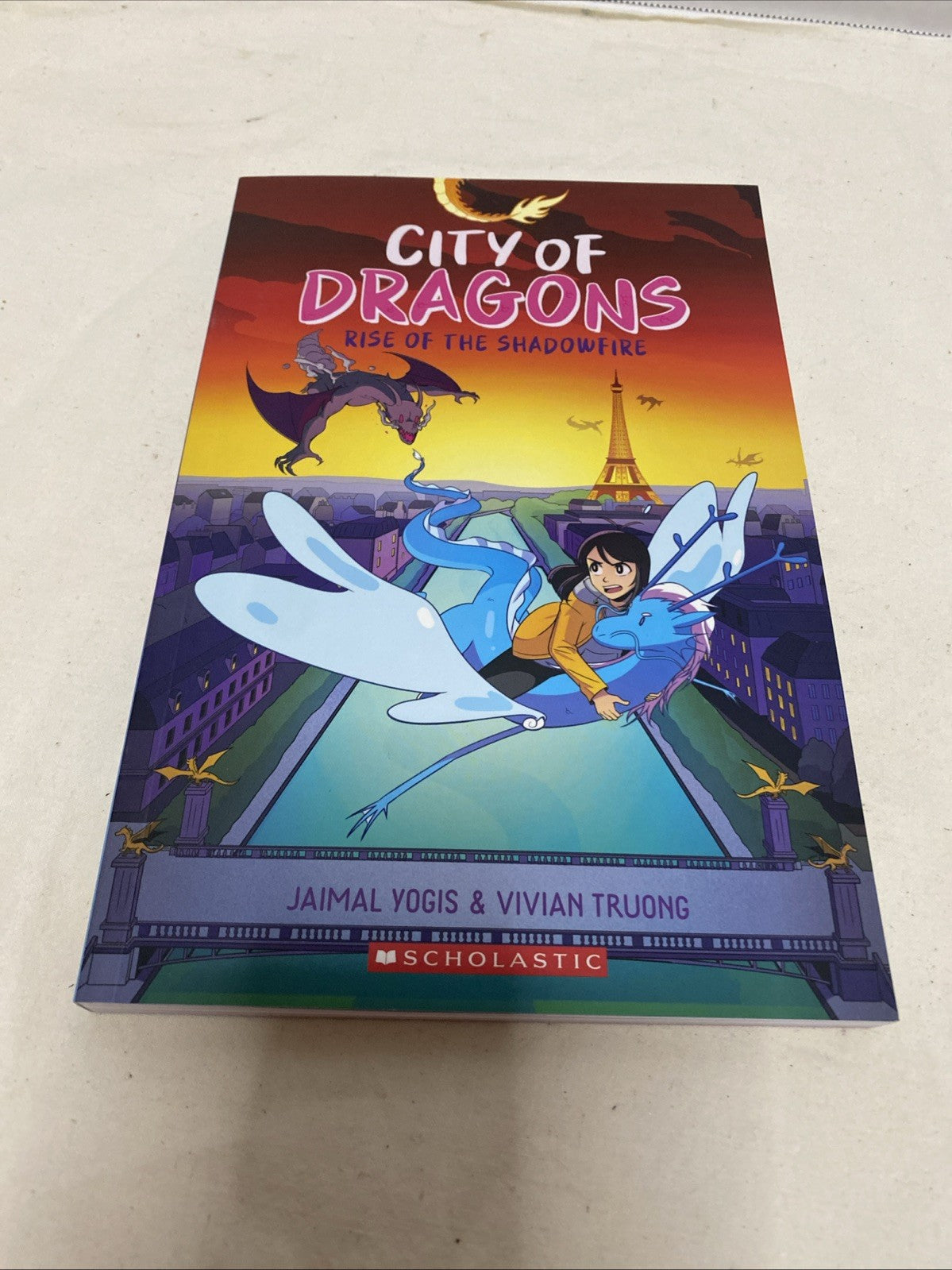 *KIDS* City Of Dragons: Rise of the Shadowfire (2023, Trade Paperback Book)