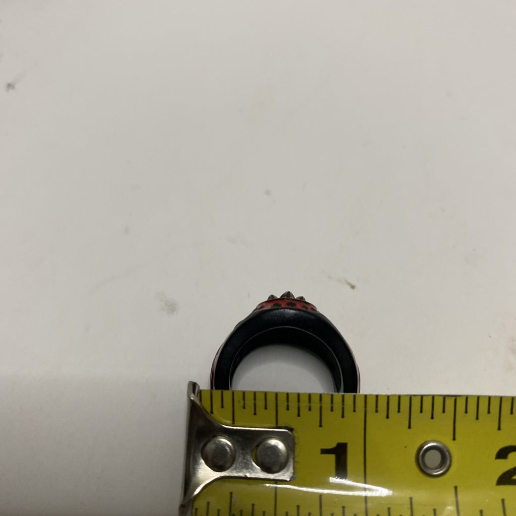Harley Quinn Diamond Emblem Ring Red & Black Enamel TM & DC Comics 817 Fan