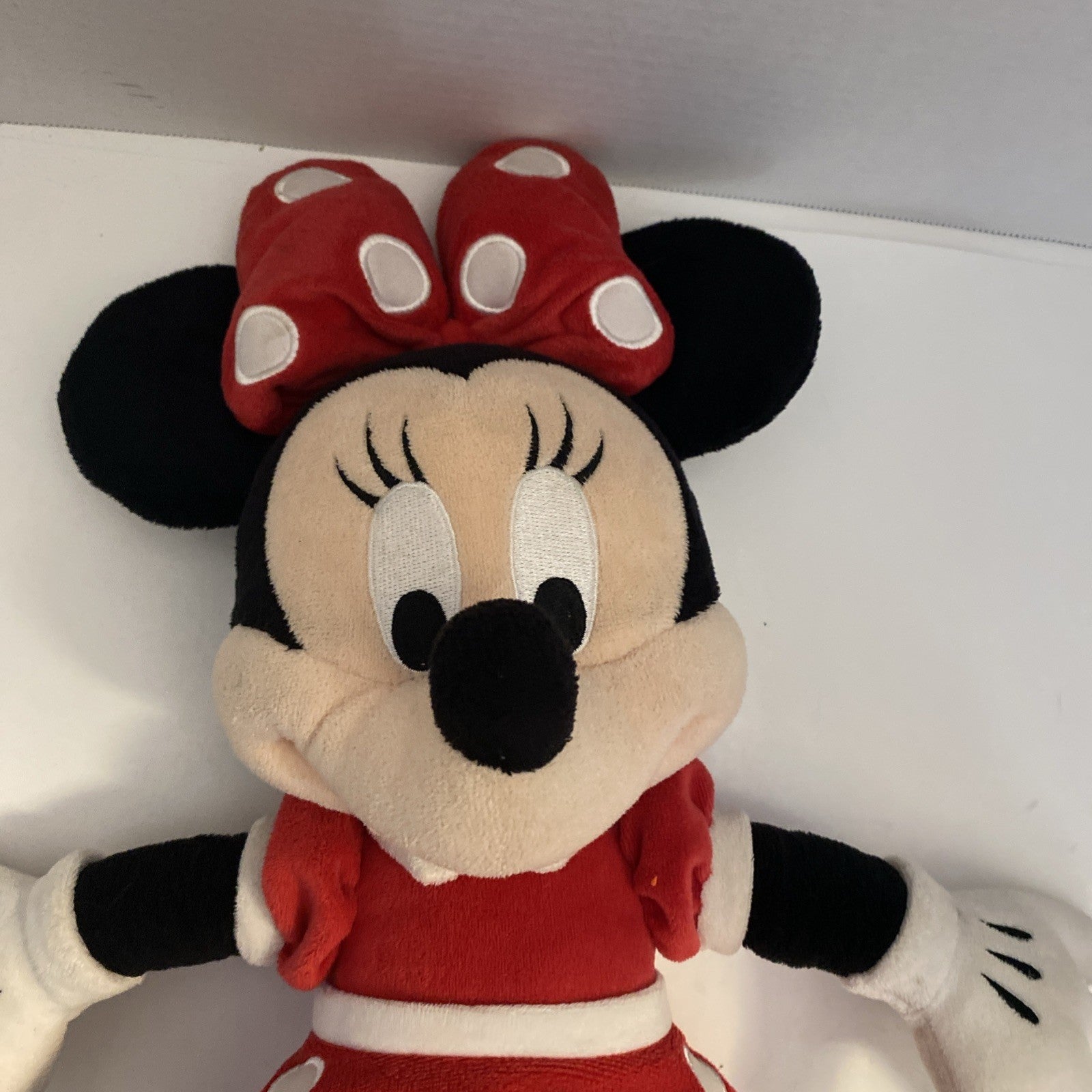 MINNIE MOUSE RED POLKA DOT DRESS PLUSH 20 INCH DISNEY PARKS AUTHENTIC ORIGINAL