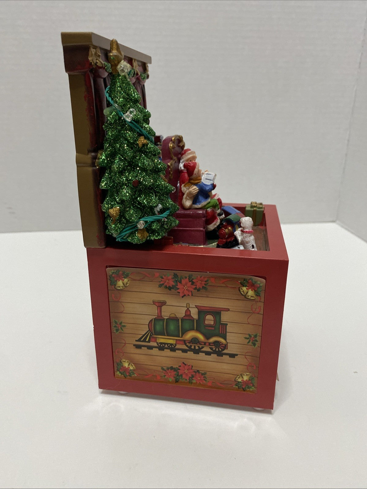 Natures Mark Merry Christmas Music Box Tested
