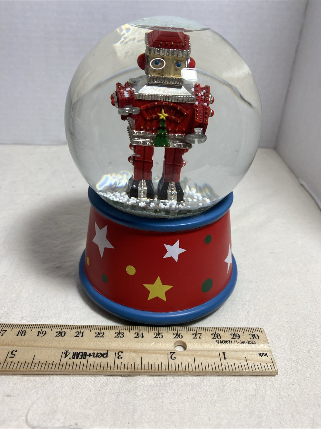Robot  Christmas Musical Water Globe