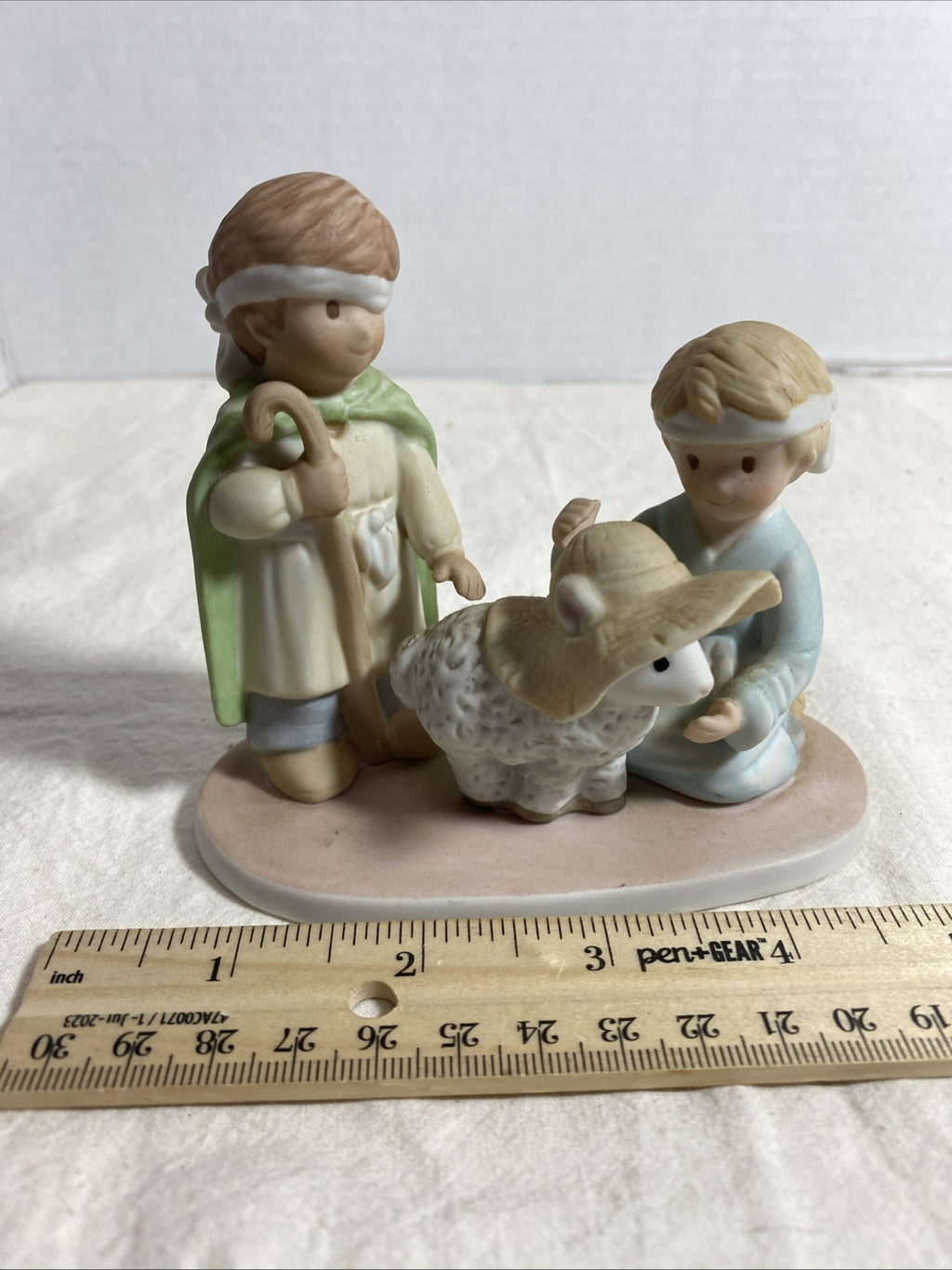 Circle Of Friends Porcelain Hand painted Nativity Set Home Interiors