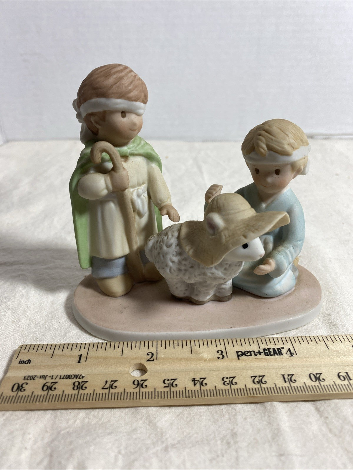 Circle Of Friends Porcelain Hand painted Nativity Set Home Interiors