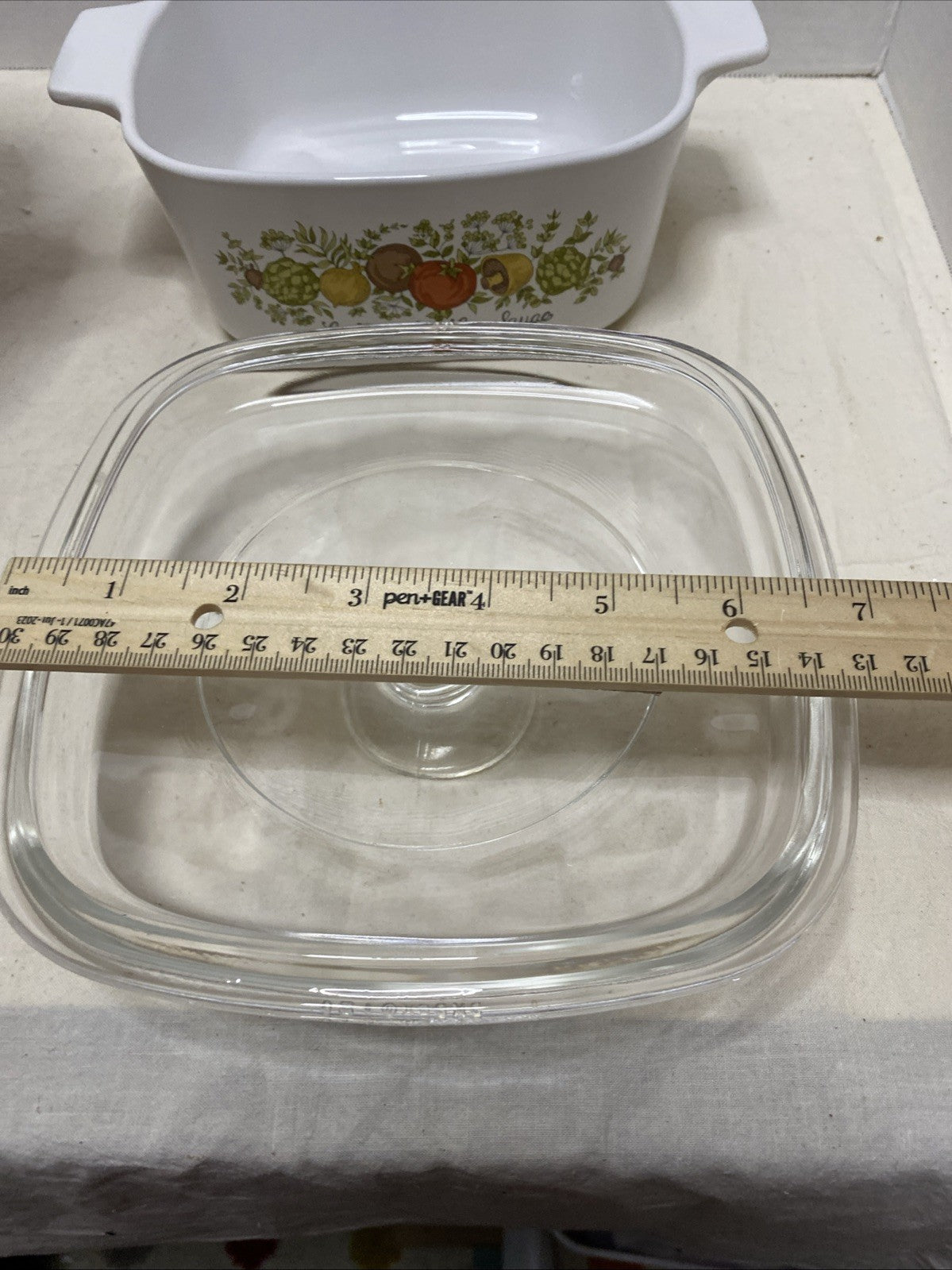 Corning Ware Le Persil La Sauge Spice of Life 1.5 Qt. Casserole