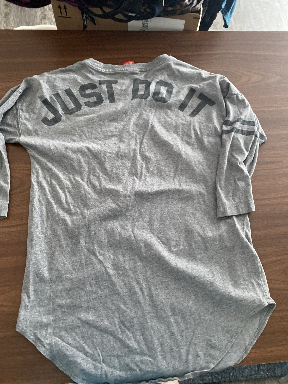Nike Shirt Women Small Ladies Gray Round Neck Spell out Logo Just Do it Vintage