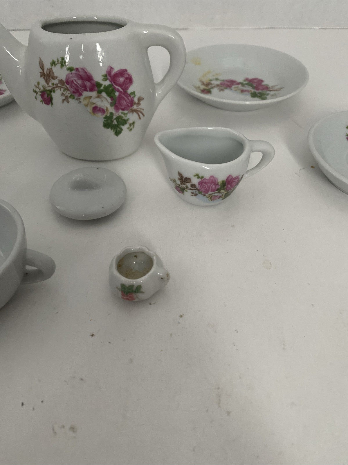 Vintage DOLLHOUSE MINIATURE Floral China Tea Set Mixed Lot