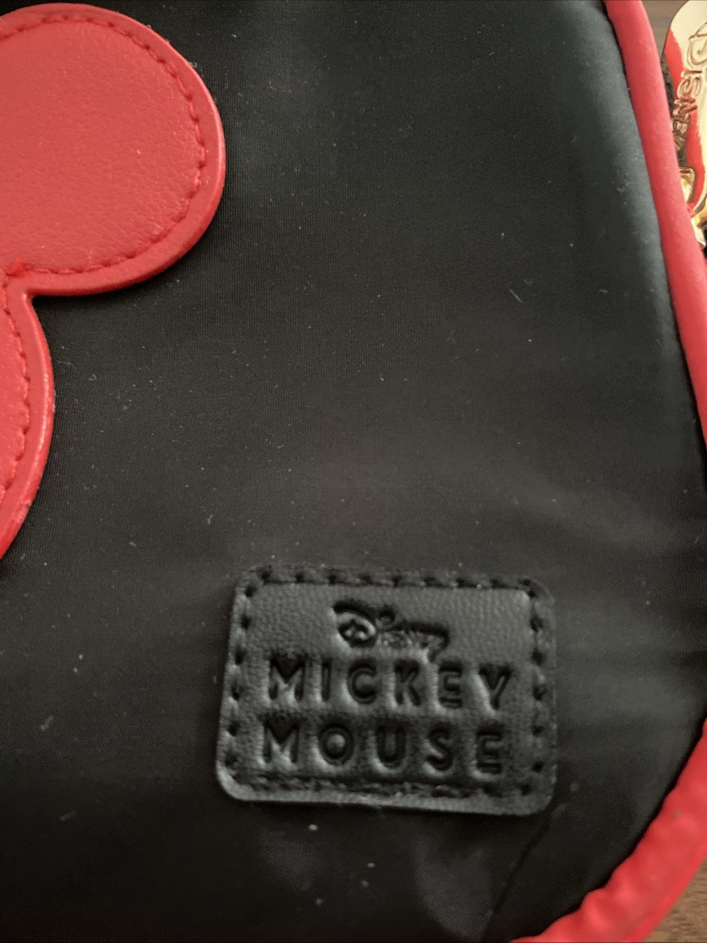 Disney Mickey Mouse Crossbody Bag Cell Phone Holder Bio world