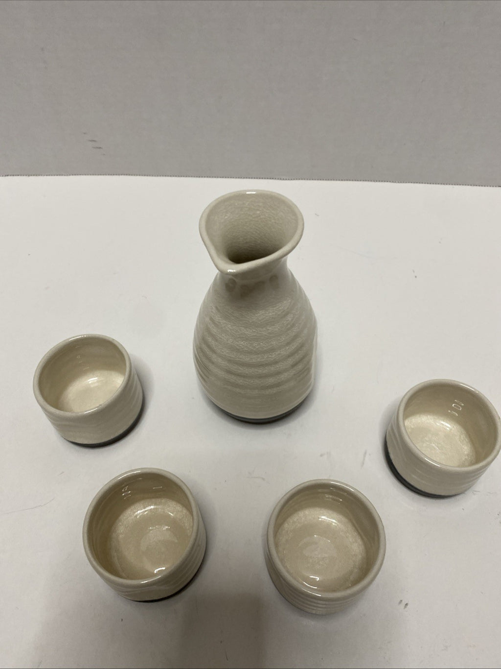 True Fervor 5 Piece Ceramic Hot and Cold Sake Carafe and Cup Set, One 8 oz Sake