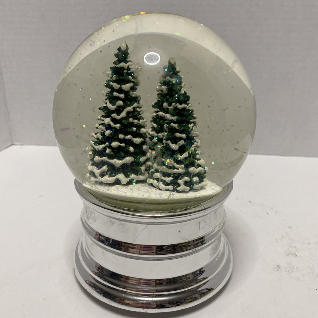 Musical Snow Globe 3 Christmas Trees “OH Christmas Tree"