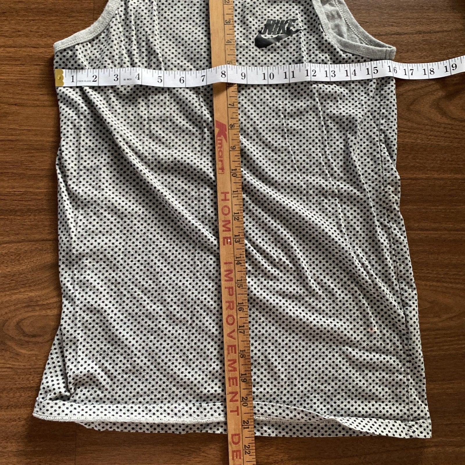 The Nike T small tank top gray