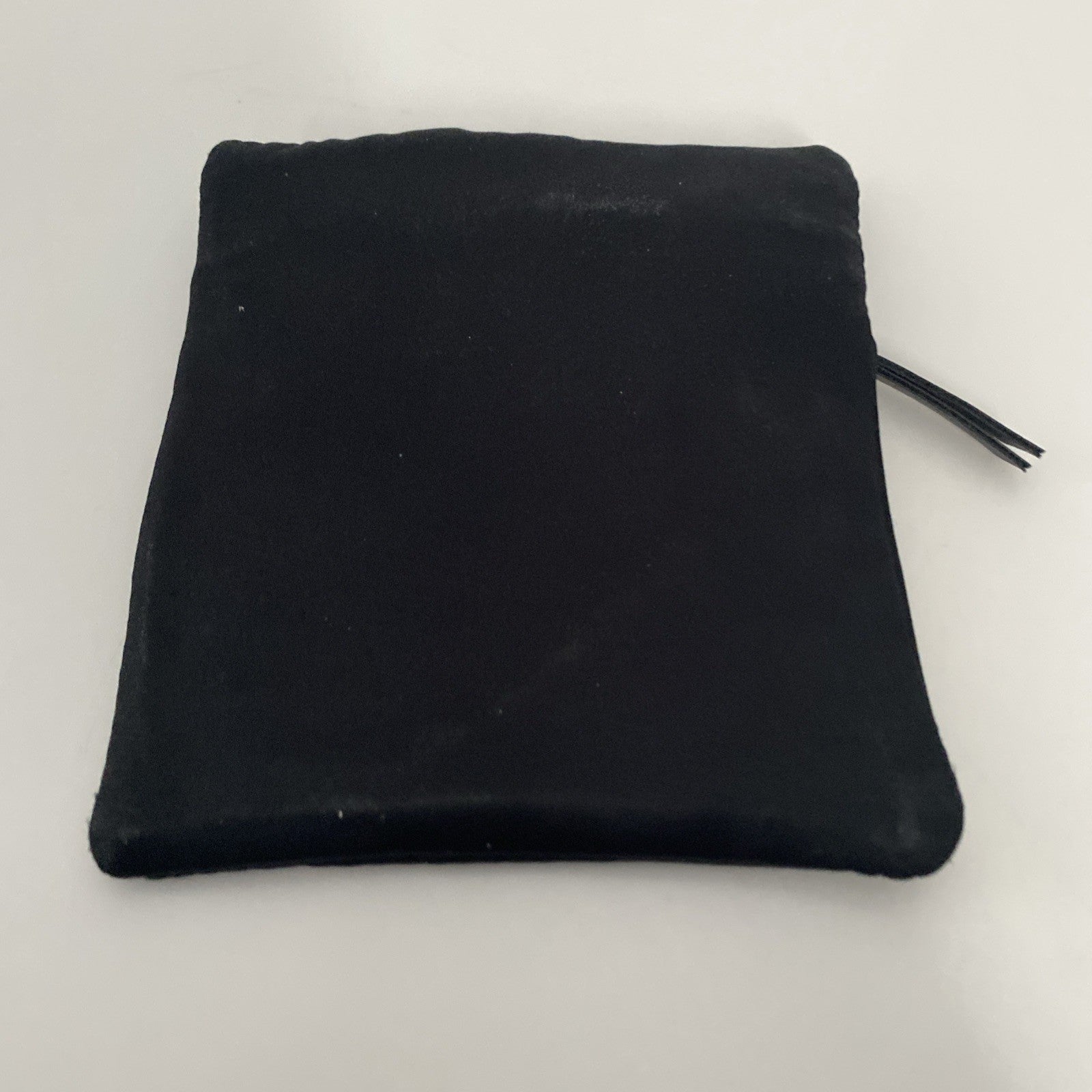 Victoria’s Secret jewelry pouch zippered