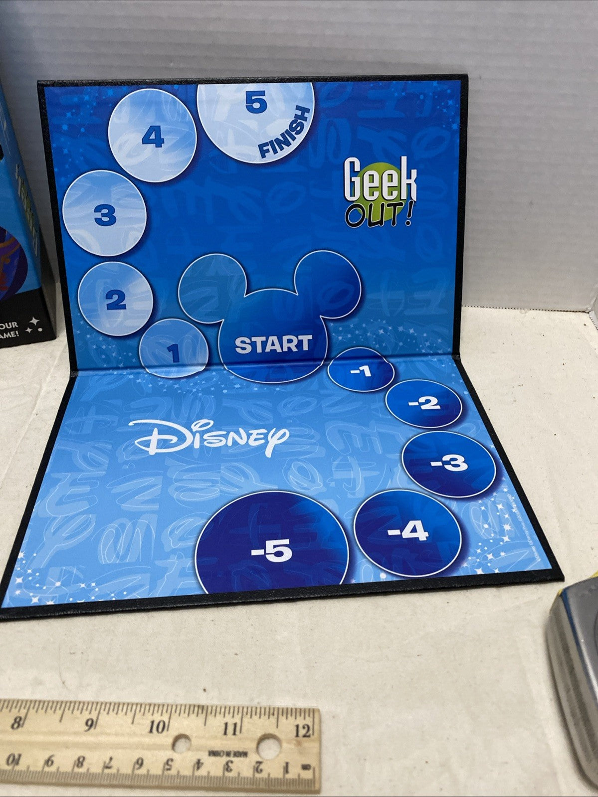 DISNEY GEEK OUT! Trivia Party Board Game Complete