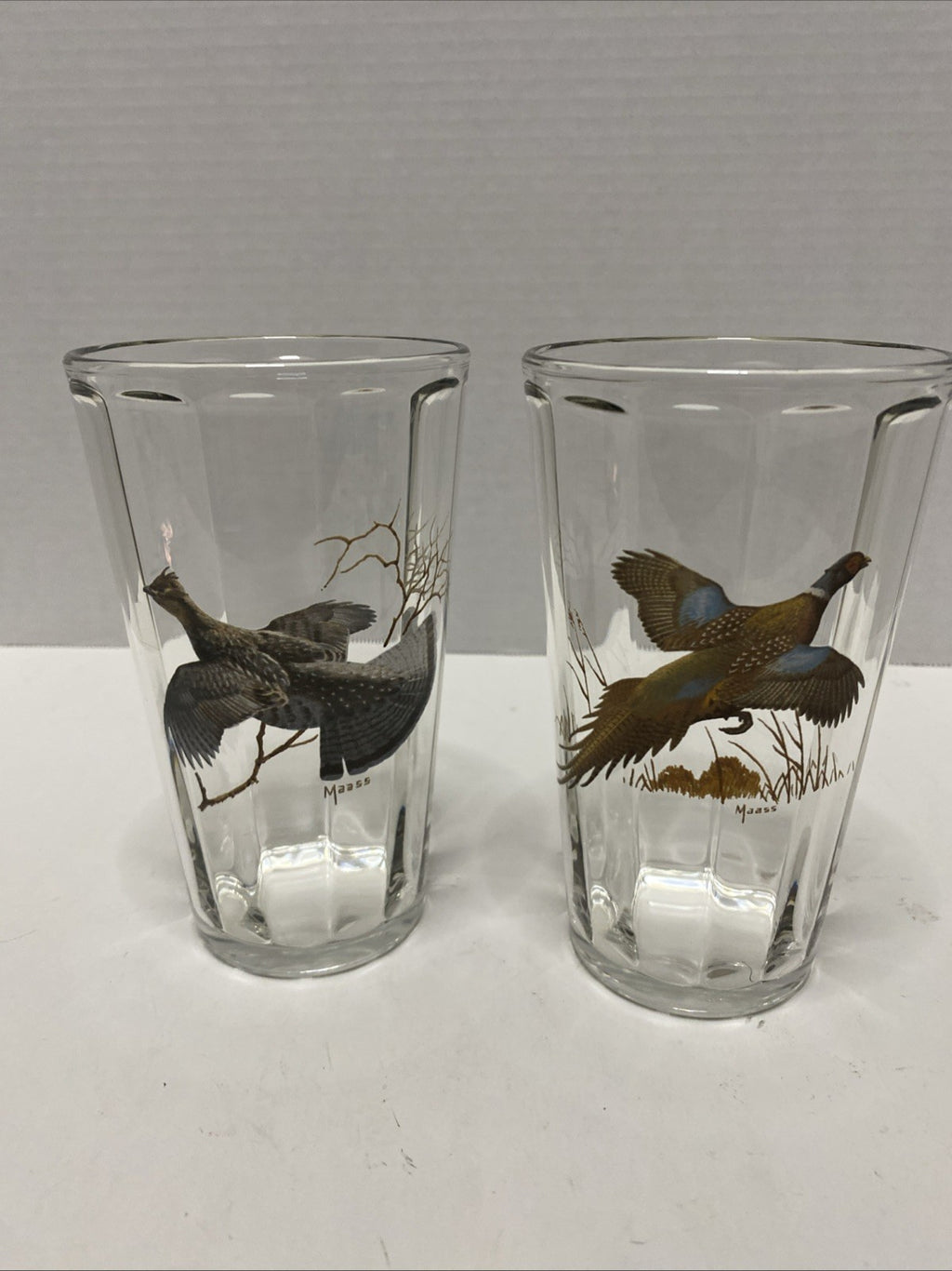 Vtg David Maass Pheasant Glass & Ruffed Grouse Clear Ribbed Pint Glass