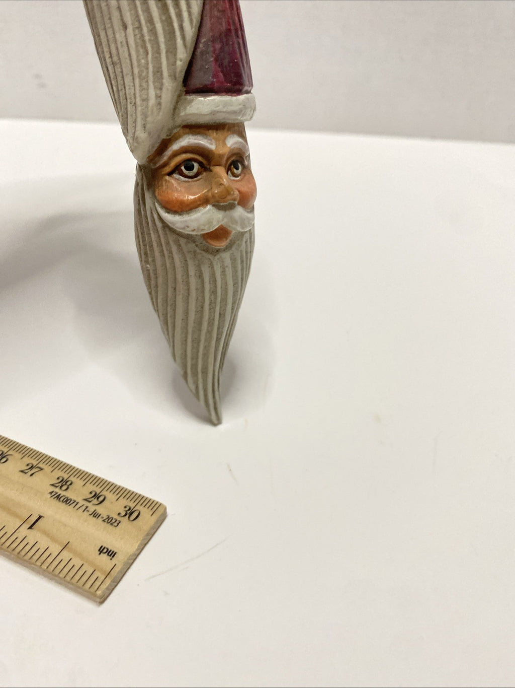Santa totem pole hanging Xmas beard bust unique icicle