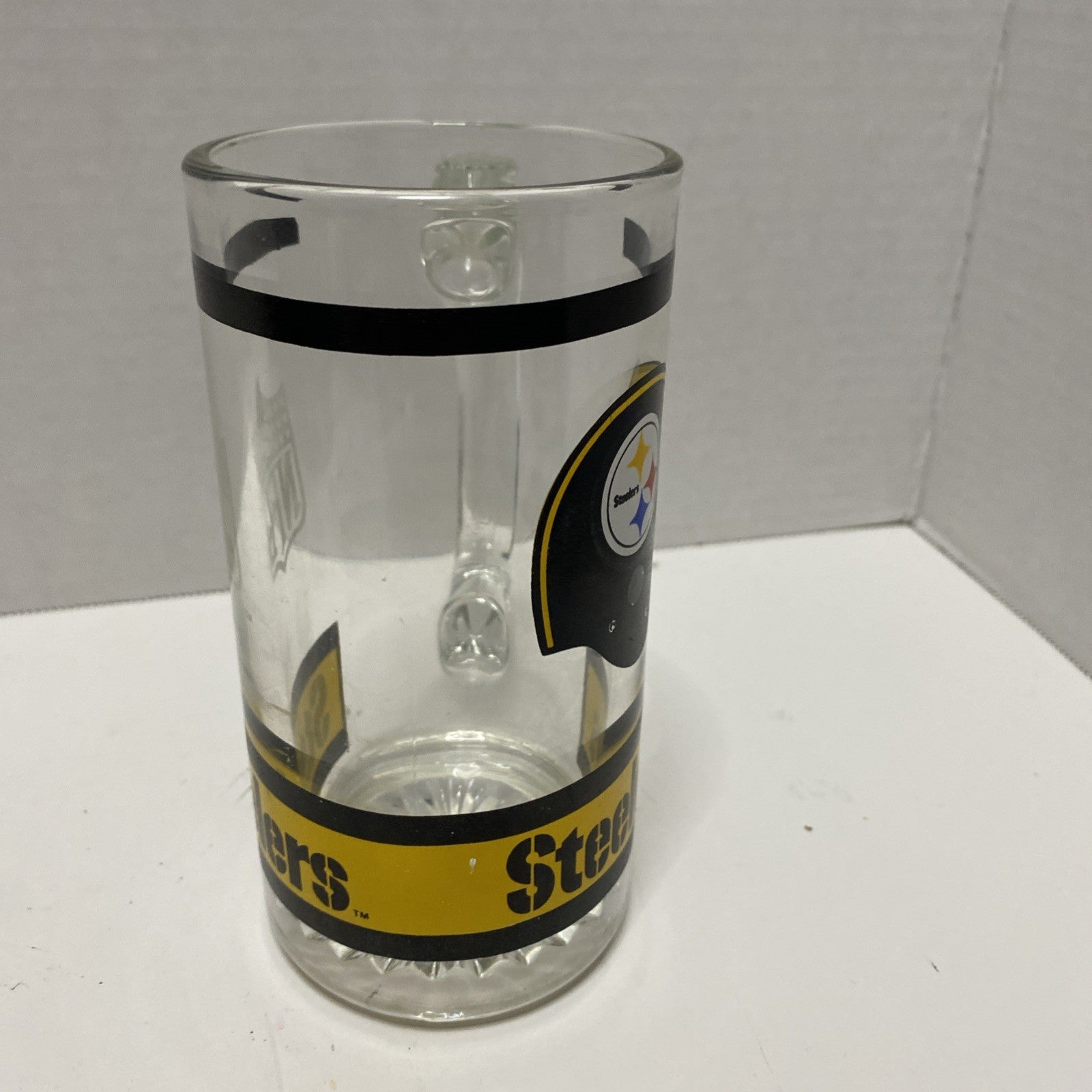 Vintage 1990's NFL Football PITTSBURGH STEELERS 12oz Glass Mug (5.5” Tall)  NICE