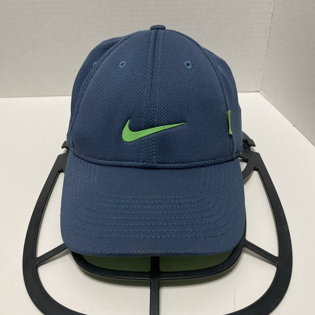Nike Unisex Dri-FIT Legacy91 Tech Training Hat Fitted