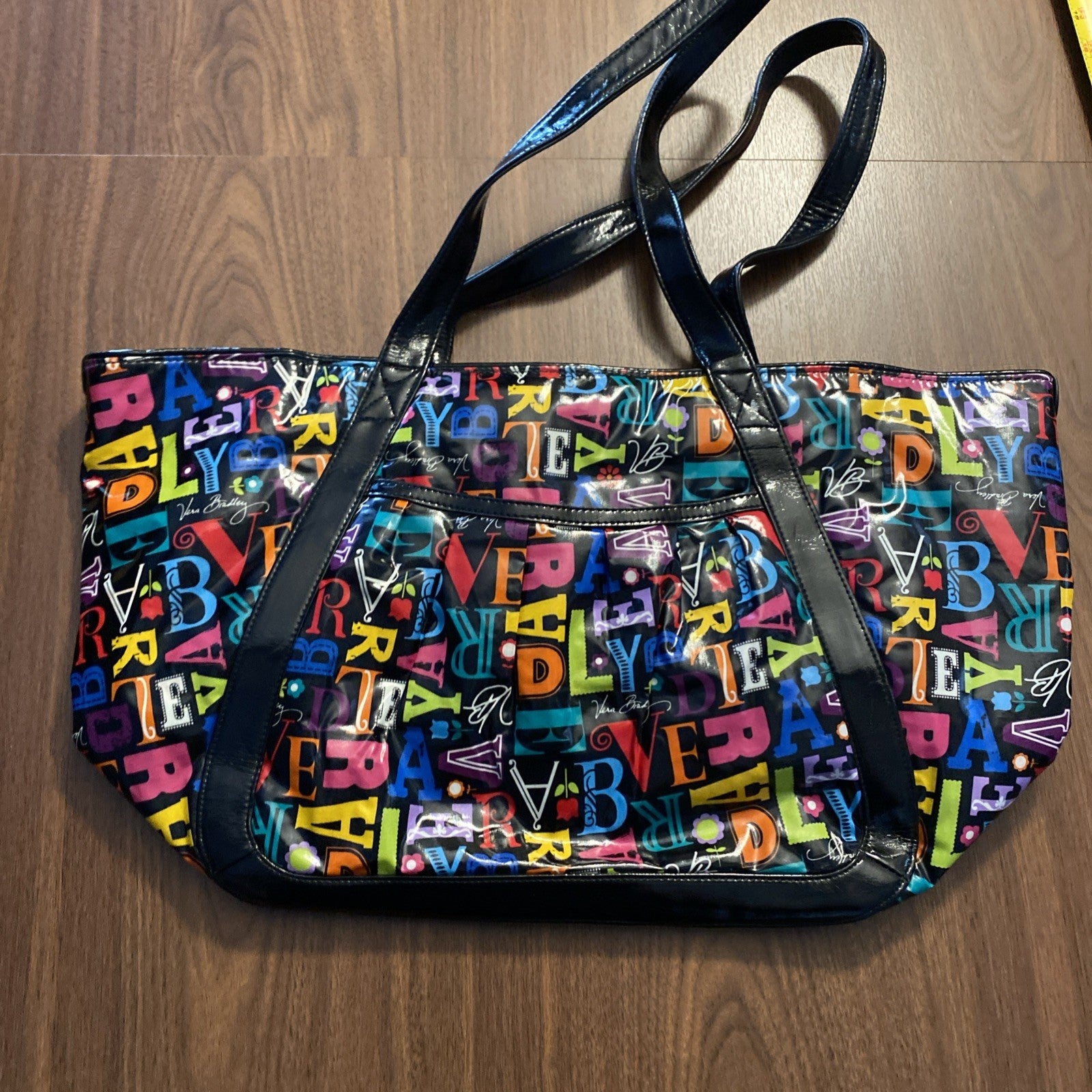 VERA BRADLEY A TO VERA SUPERSTAR TOTE -  NWT