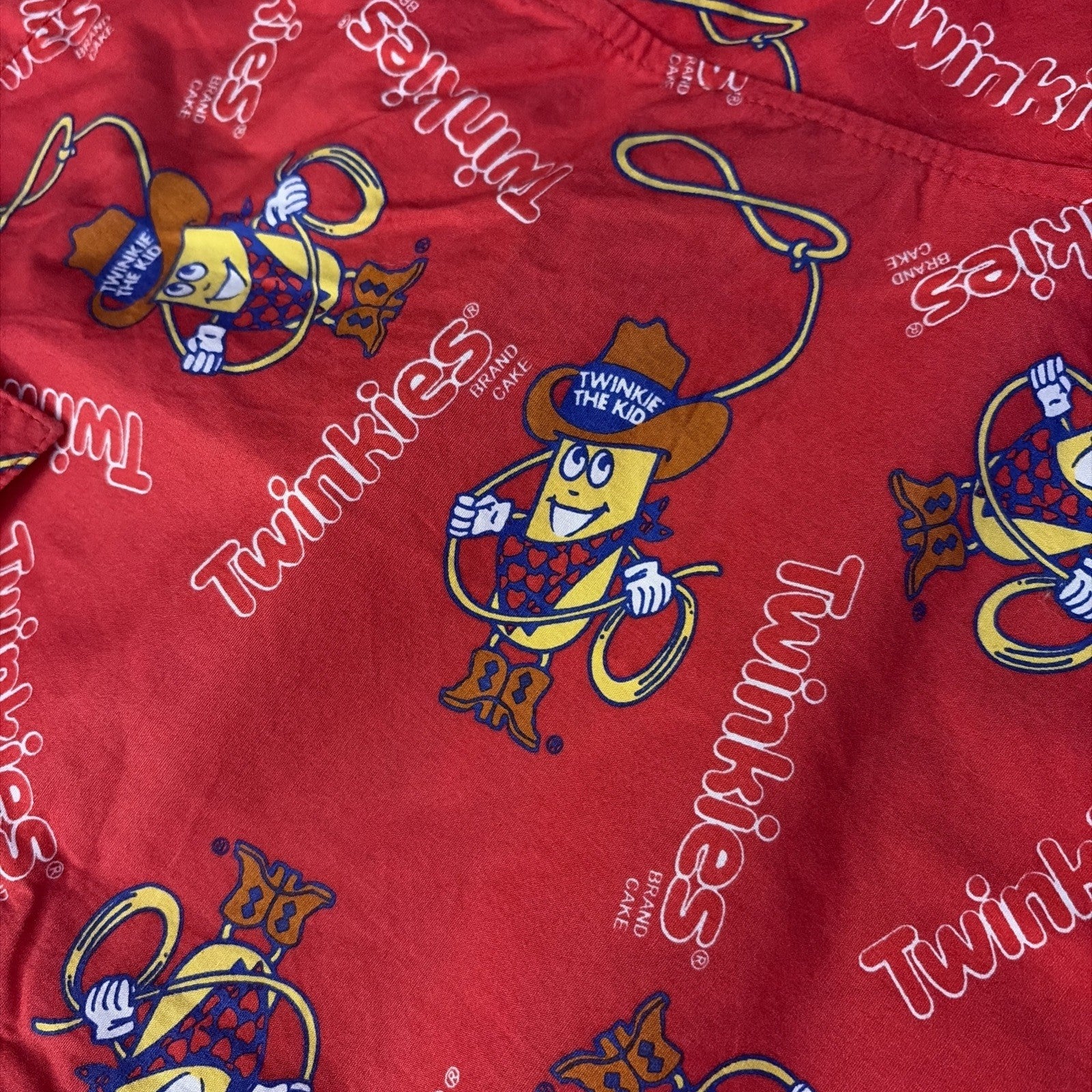Hostess Men’s Medium Twinkie Hawaiian Shirt Short Sleeve Red