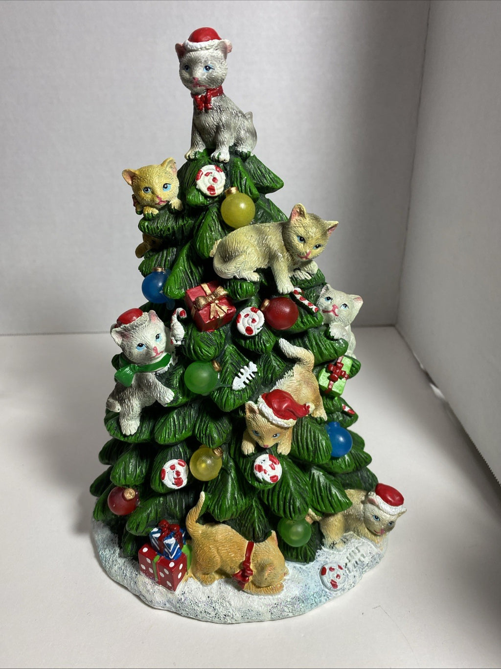 Kitty Holiday Christmas Tree Lakeside Collection Light Up Table Top Decor 9”
