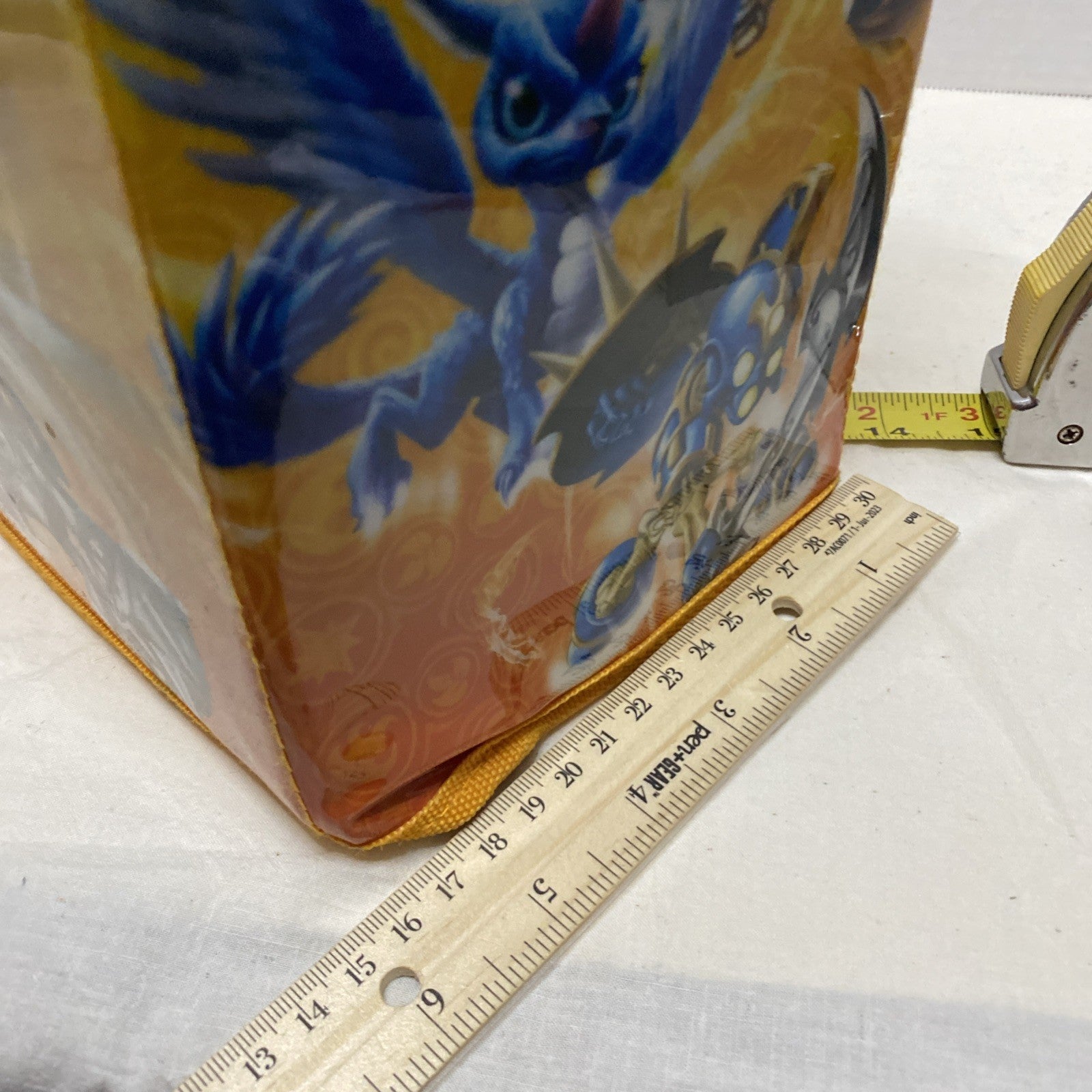 Official Skylanders Giants Carrying Storage, & Display Soft Case 14x13.5