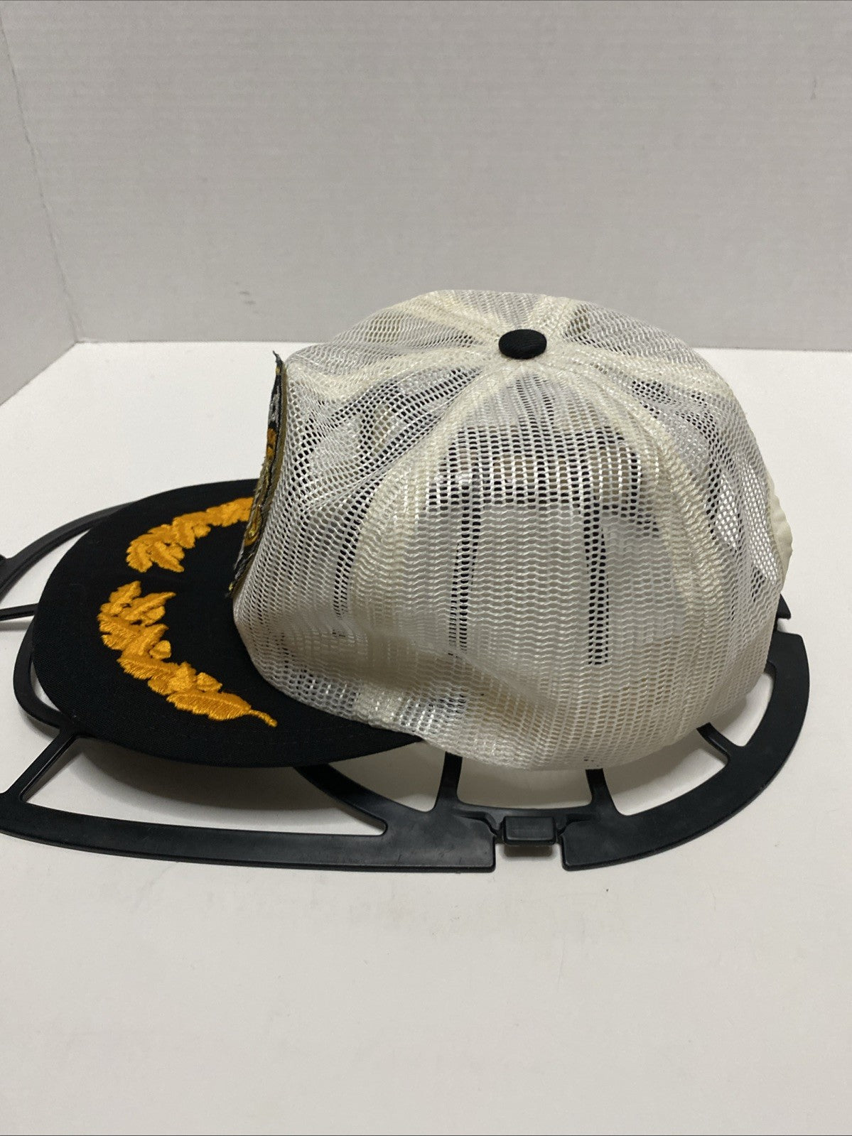 VTG Jack Daniels Hat Cap Snap Back Country Club Golf Whisky Trucker Men 19th Hol