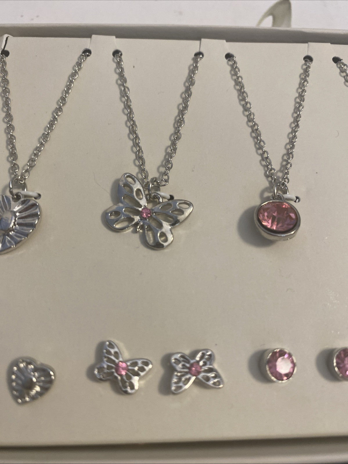 No Boundaries Five necklaces and Matching earrings sets