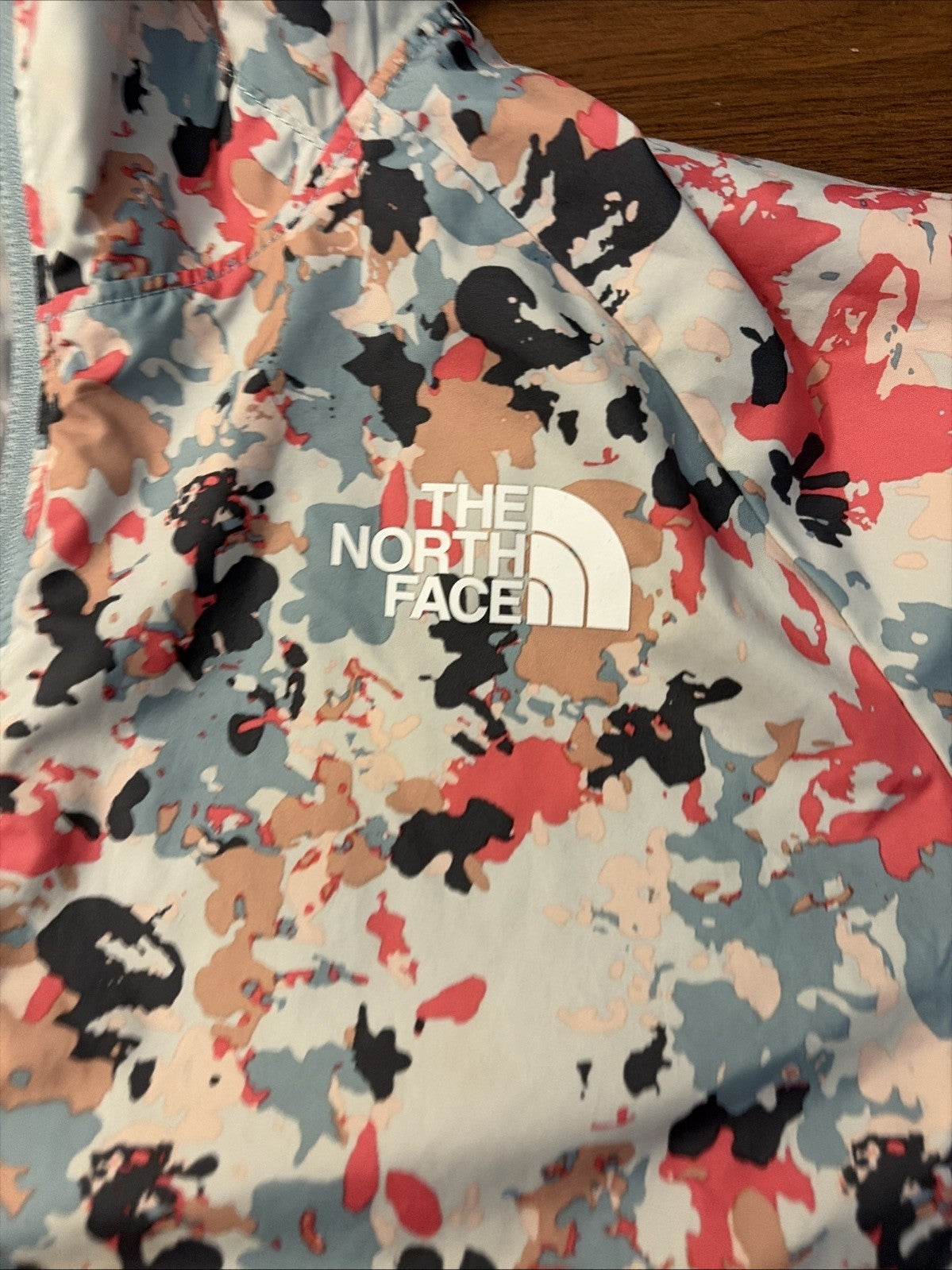 The North Face Youth/Junior 14/16 Windbreaker Backpack Conversion