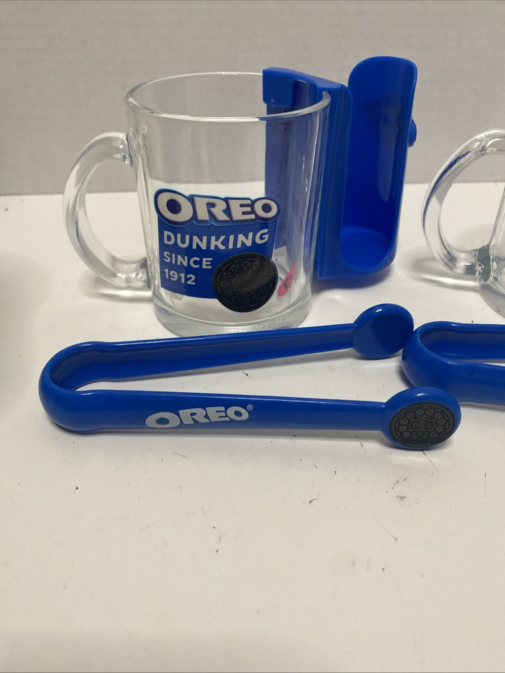 USED GOOD- Set of 2 Oreo Dunking Mug Glass Sets With Tongs