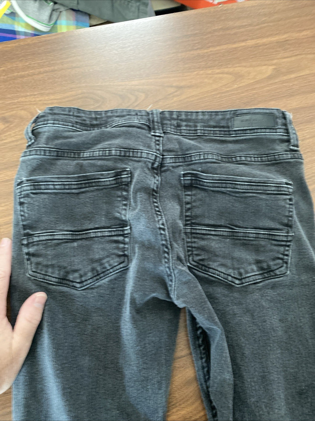 Kenneth Cole Men’s Size 32 X 30 Black Denim Slim Fit Jeans READ