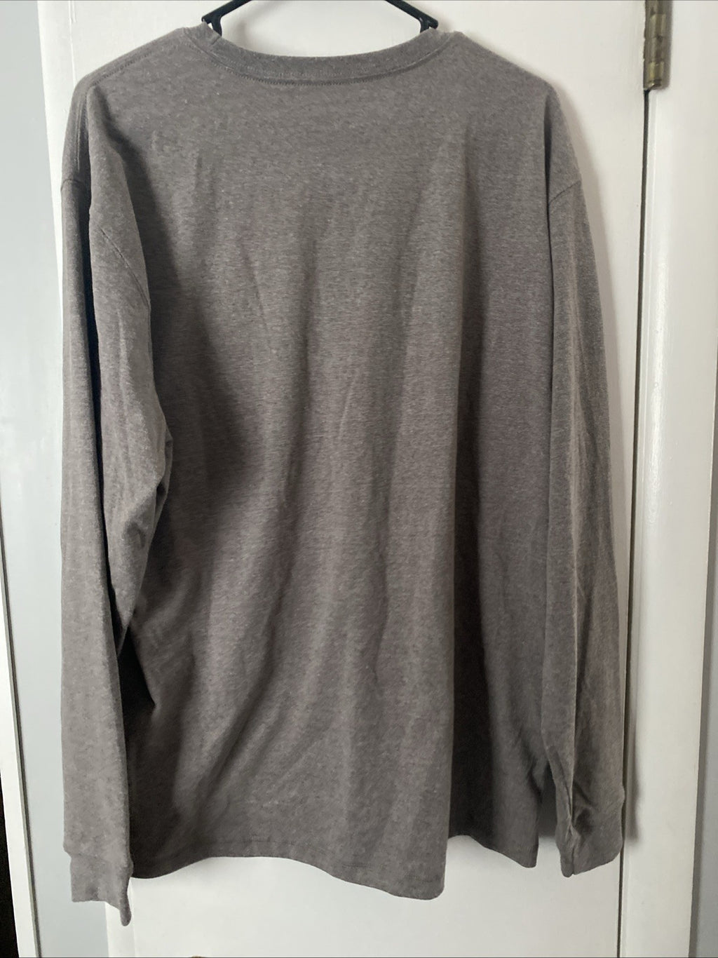Lake outfitters adult large long sleeve gray shirt