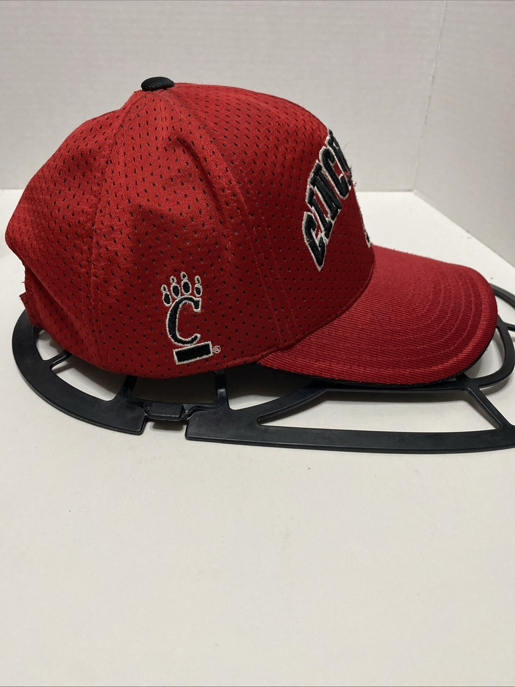 Colosseum Cincinnati Bearcats jersey style ball cap adjustable back red