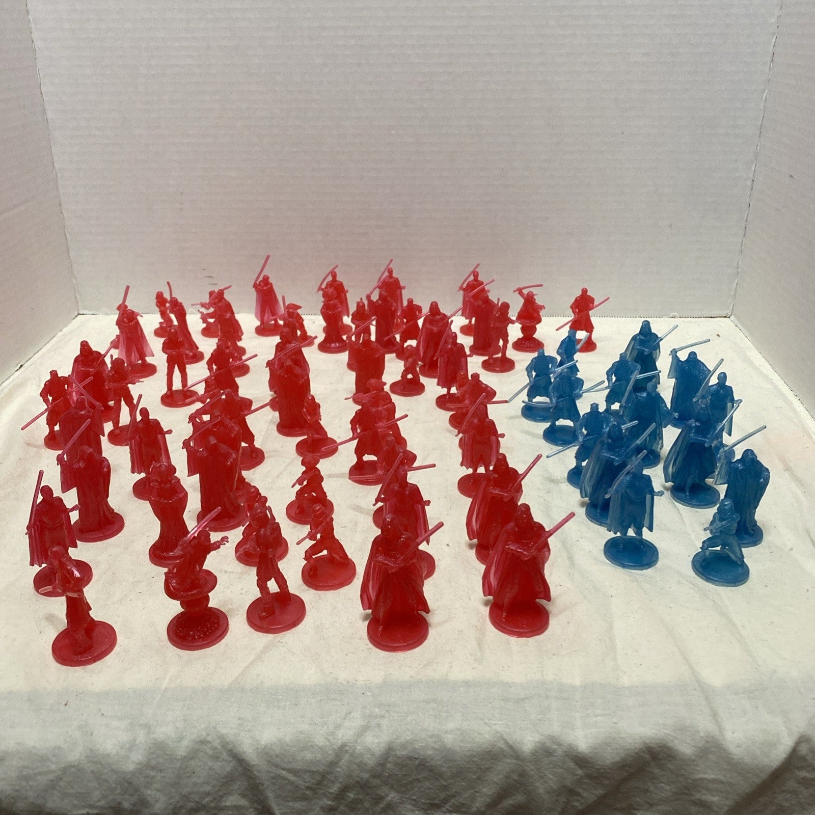 72 Star Wars Loose Hologram Red Blue Mini Figures - Star Wars Saga 2006-2007
