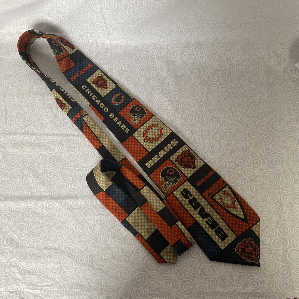 NFL Chicago Bears Men's Plaid Style Necktie by Eagles Wings
