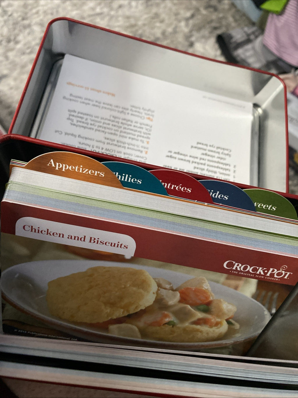 Crock-Pot Recipe Card Collection Tin, * Light Tarnish On Bottom Rim 6.5"x5"*Read