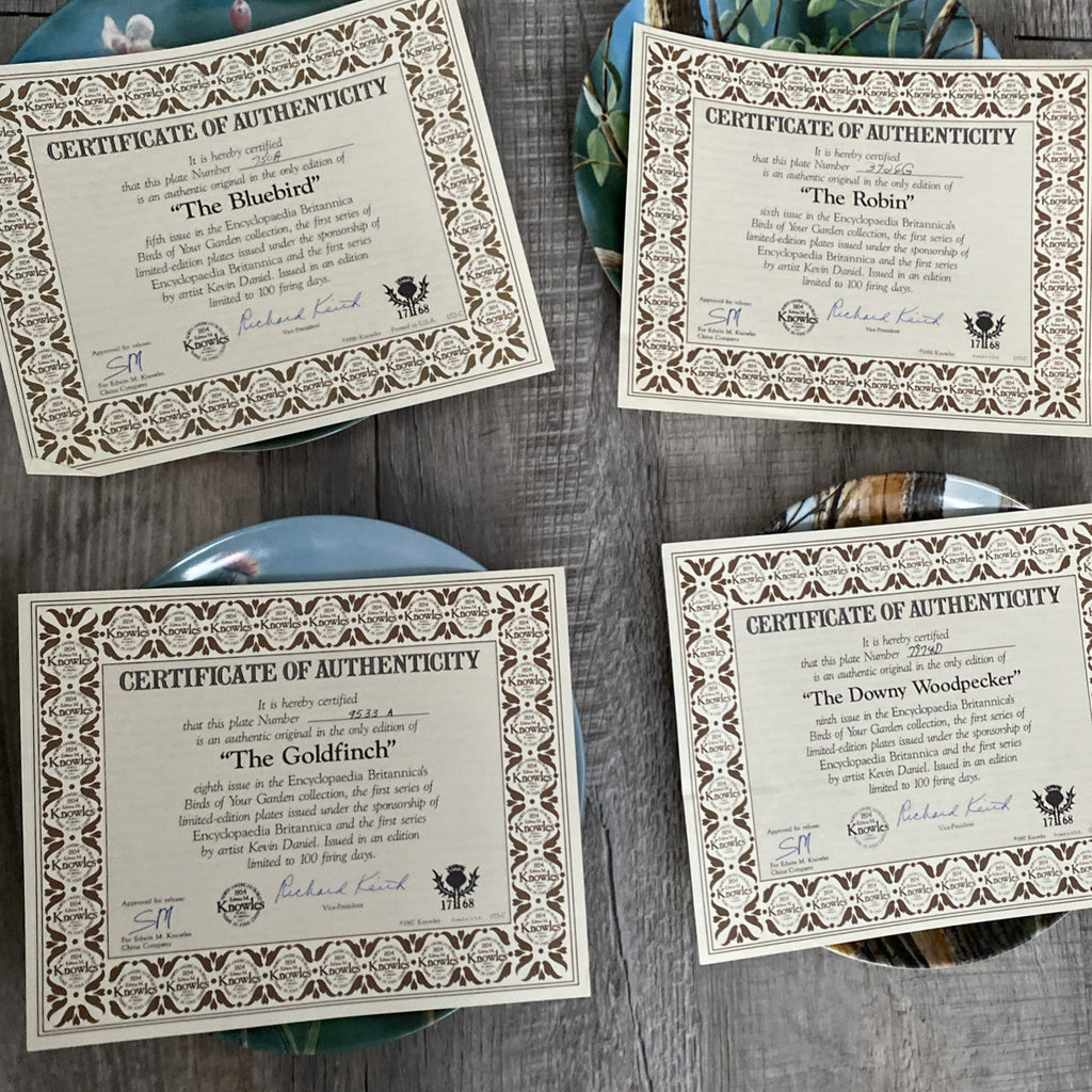 Set Of 9 Knowles Encyclopedia Britannica Birds Of Your Garden Collection Plates