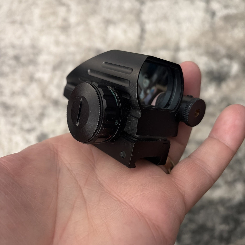 Lancer Tactical Picatinny 4 Reticle Red Dot Reflex Sight w/ Green Laser