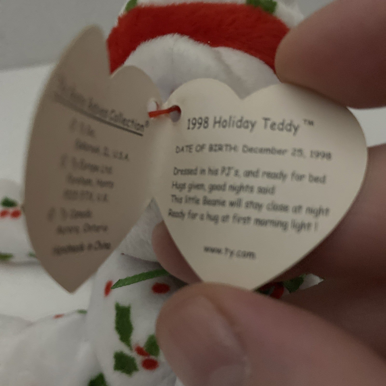 CHRISTMAS ty 1998 HOLIDAY TEDDY BEANIE BABY MINT W/TAGS