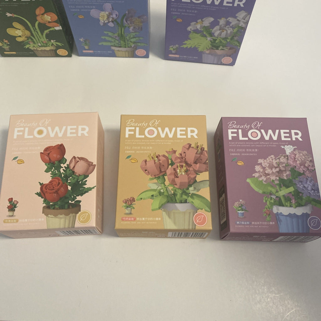 Beauty of FLOWER Lot/Set of Plastic Blocks Pcs. 10 Boxes, All Different And Comp
