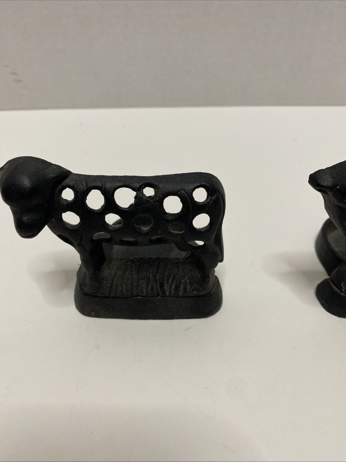 2 Vintage Cow Black Cast Iron Tea Light Candle Holder Cute Design