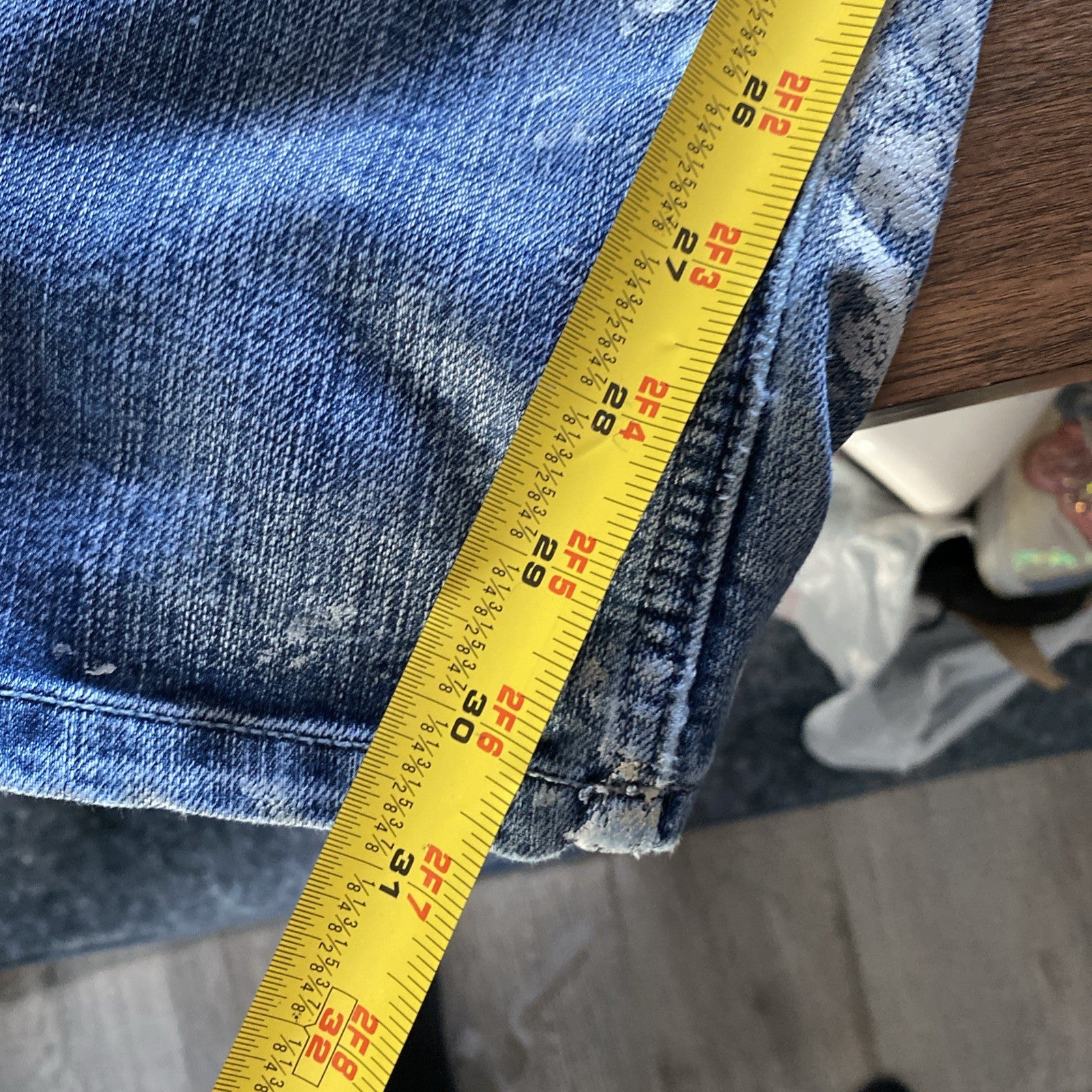 Helix Ladies Loose Straight Fit Jeans 30/32 Distressed Paint Jeans