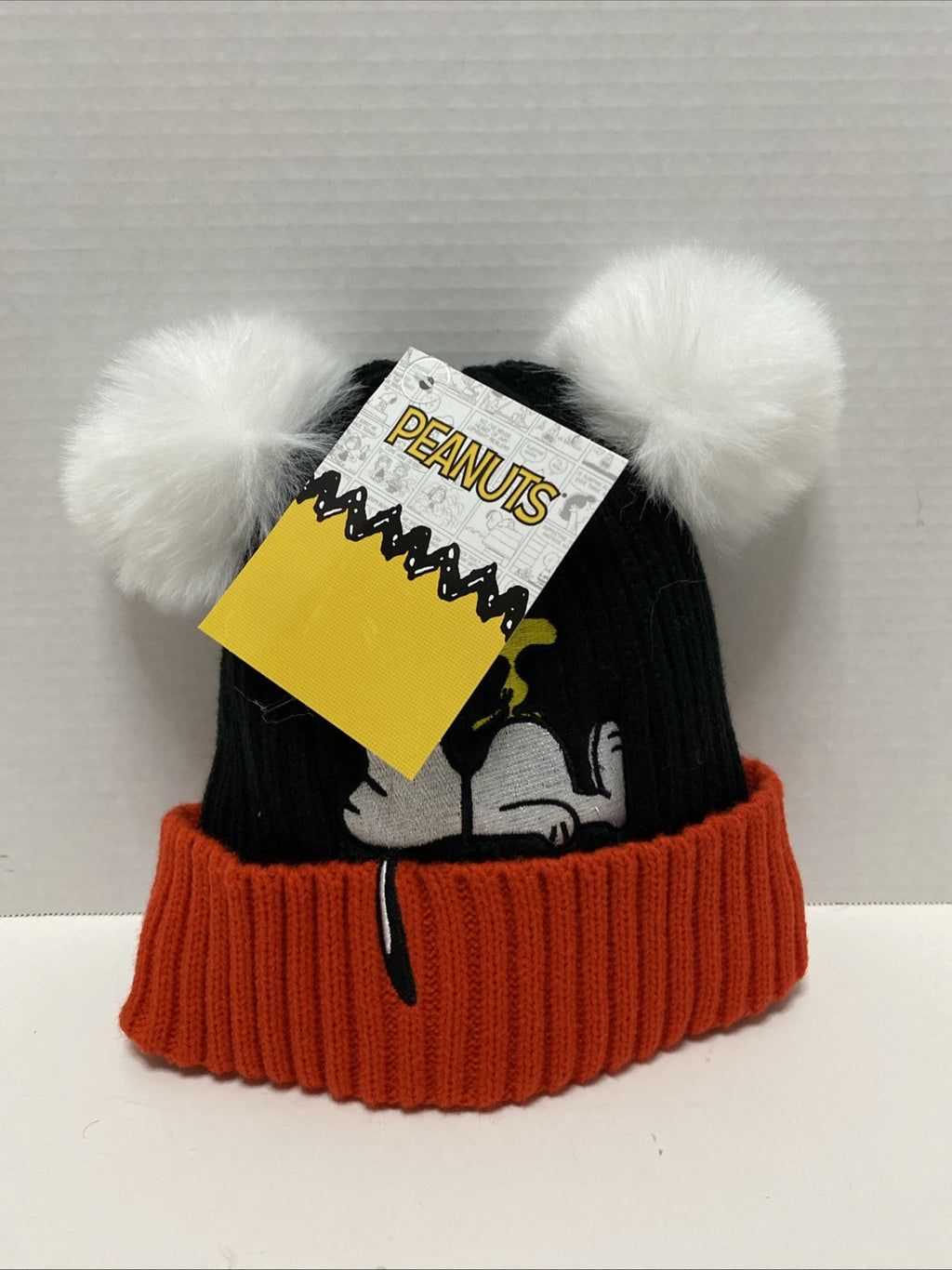 Peanuts New 2025 Snoopy Christmas Beanie Cap Black N Red